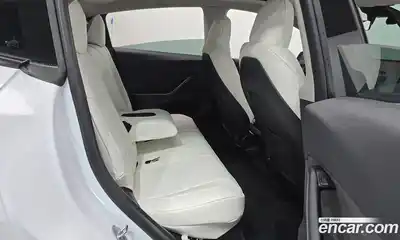 Tesla Model Y 2024 0.2 гидро в Москве № 1423810, миниатюра 12