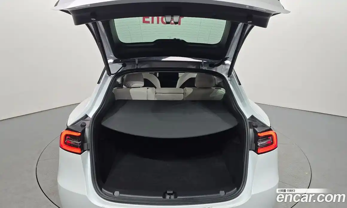 Tesla Model Y 2024 0.2 гидро в Москве № 1423810, фото 20