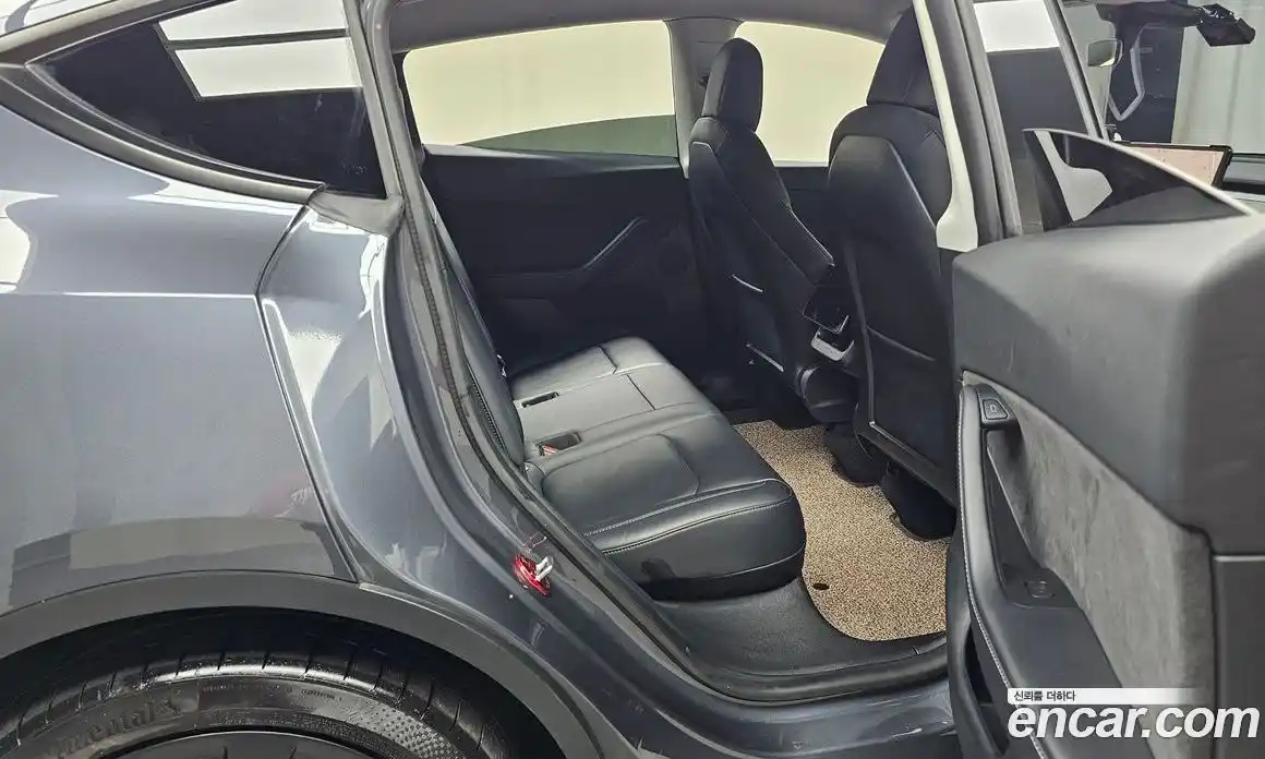 Tesla Model Y 2022 0.2 гидро в Москве № 1423826, фото 11