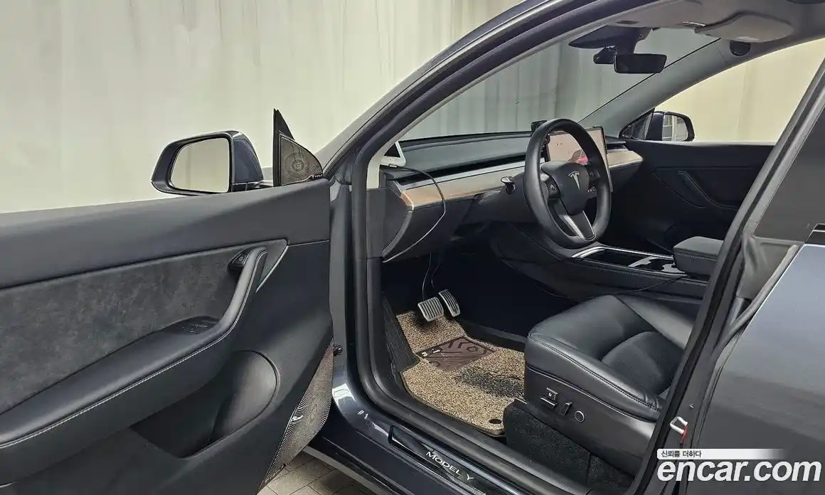 Tesla Model Y 2022 0.2 гидро в Москве № 1423826, фото 10