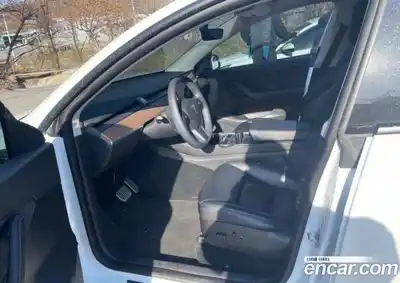 Tesla Model Y 2022 1.1 гидро в Москве № 1423849, миниатюра 4