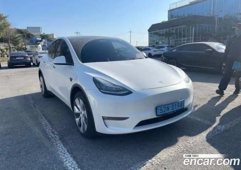 Tesla Model Y 2022 1.1 гидро в Москве № 1423849, фото 8
