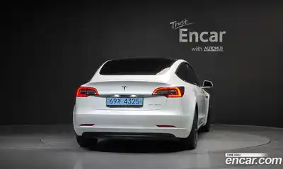 Tesla Model 3 2020 0.2 гидро в Москве № 1423905, миниатюра 4
