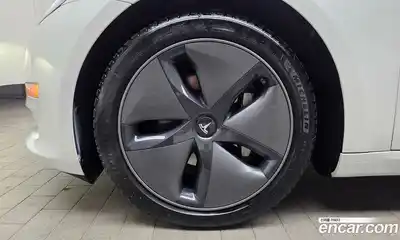 Tesla Model 3 2020 0.2 гидро в Москве № 1423905, миниатюра 5