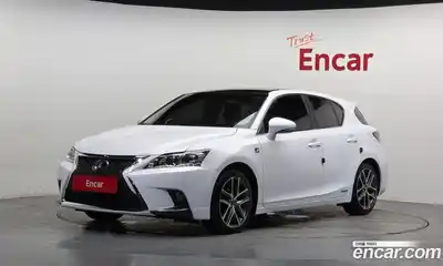 Lexus CT200h, 2017