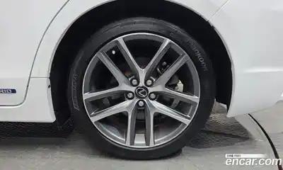 Lexus CT200h 2017 1.8 гидро в Москве № 1423979, миниатюра 5