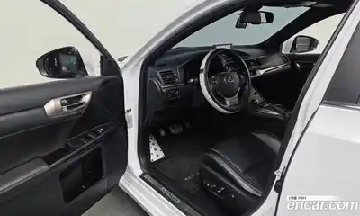 Lexus CT200h 2017 1.8 гидро в Москве № 1423979, миниатюра 10