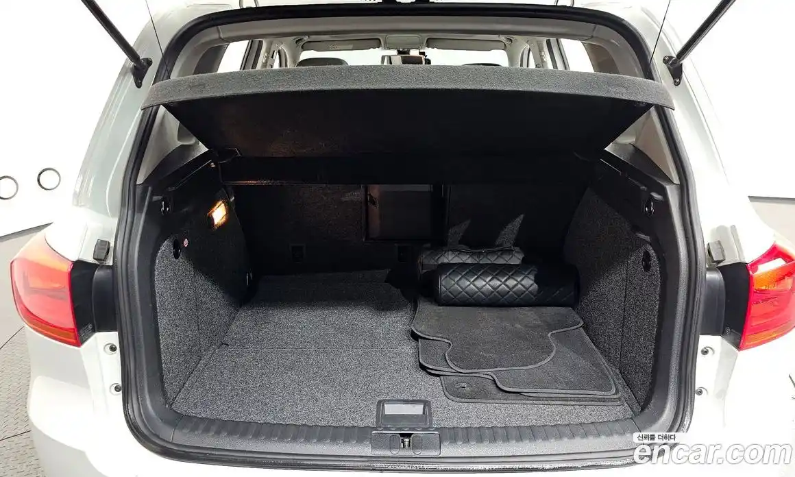 Volkswagen Tiguan 2016 2.0 гидро в Москве № 1424084, фото 20