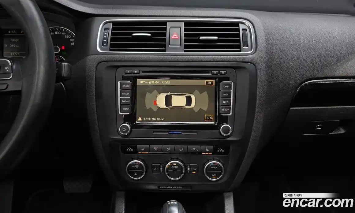 Volkswagen Jetta 2013 2.0 гидро в Москве № 1424117, фото 14