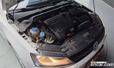 Volkswagen Jetta 2013 2.0 гидро в Москве № 1424117, миниатюра 6