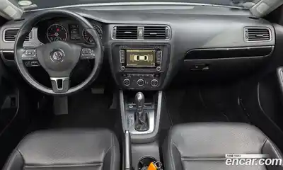Volkswagen Jetta 2013 2.0 гидро в Москве № 1424117, миниатюра 7