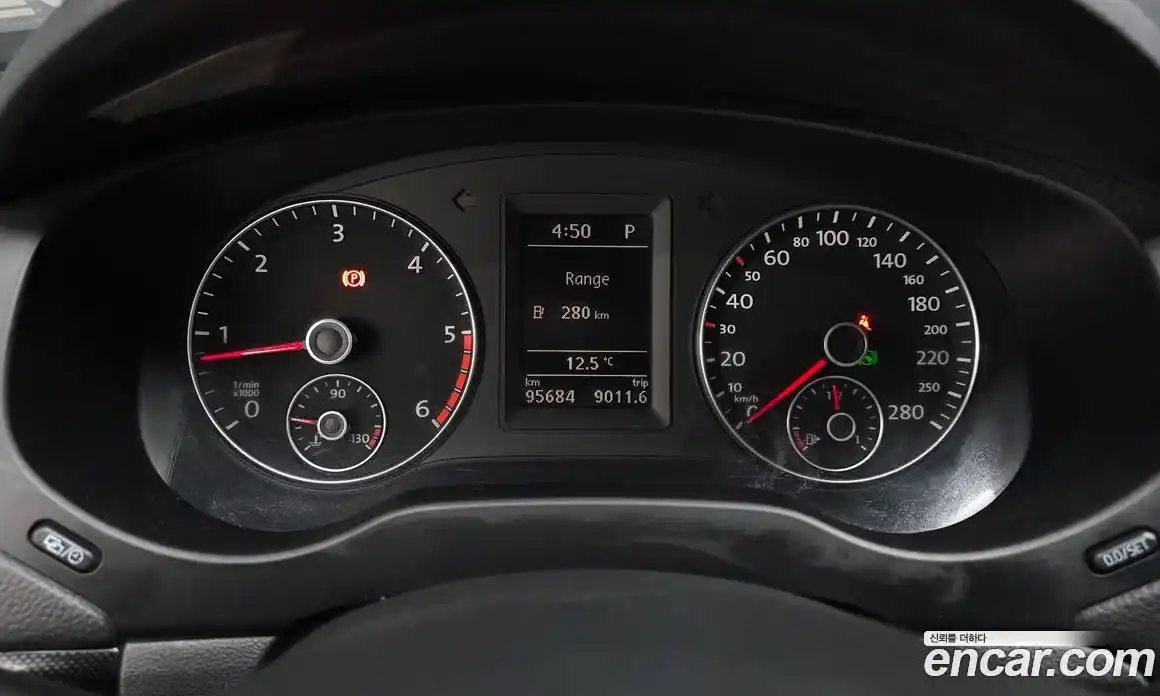 Volkswagen Jetta 2013 2.0 гидро в Москве № 1424117, фото 8