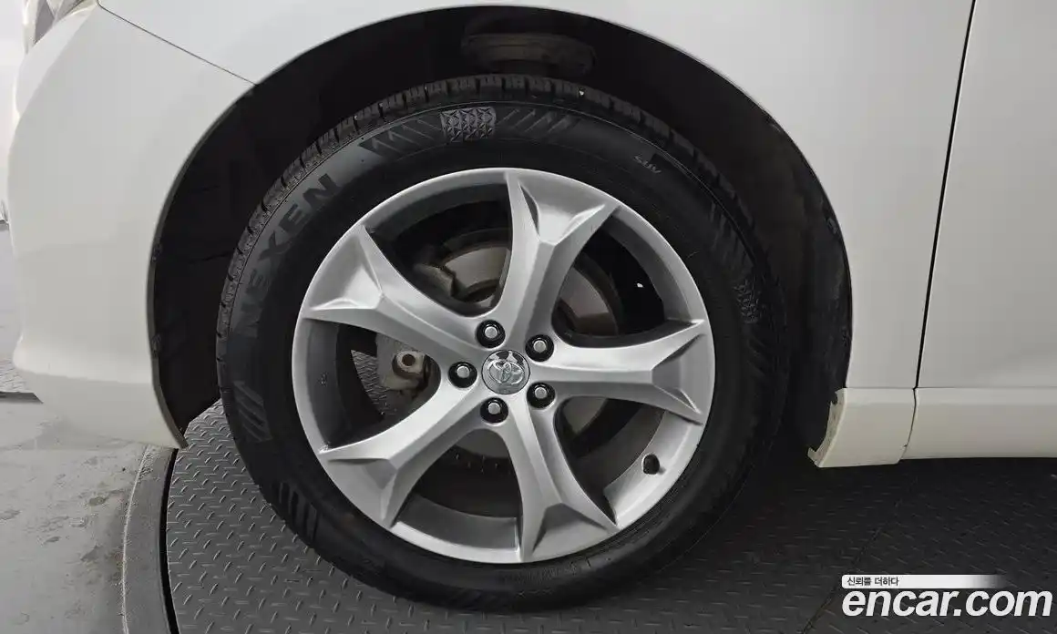 Toyota Venza 2013 3.5 гидро в Москве № 1424526, фото 5