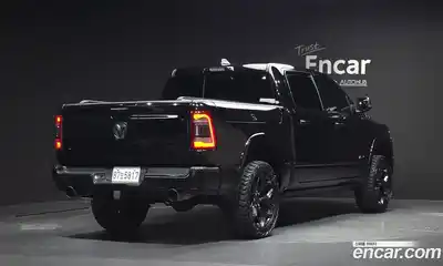 Dodge Ram Pick Up 2021 5.7 гидро в Москве № 1425072, миниатюра 2