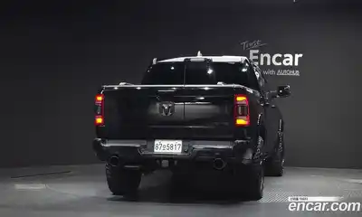Dodge Ram Pick Up 2021 5.7 гидро в Москве № 1425072, миниатюра 4