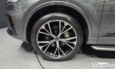 Audi Q7 2022 3.0 гидро в Москве № 163123, миниатюра 5