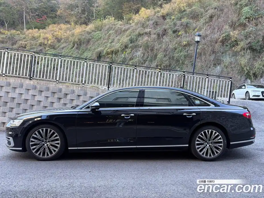 Audi A8 2021 4.0 гидро в Москве № 163977, фото 11