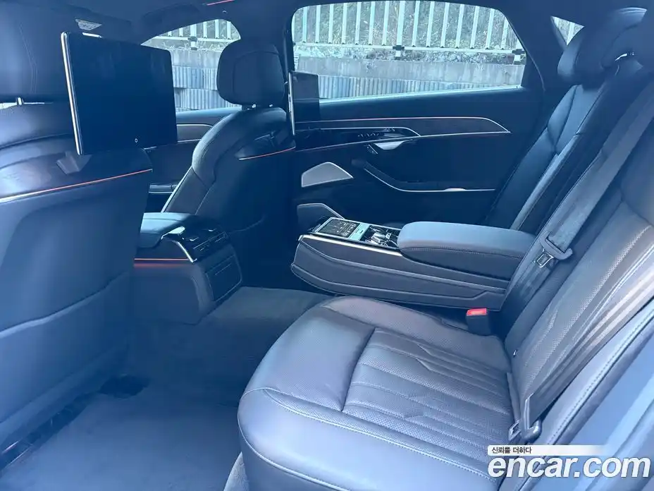 Audi A8 2021 4.0 гидро в Москве № 163977, фото 13