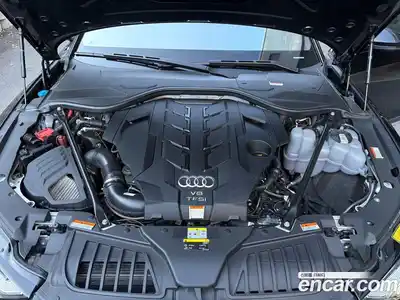 Audi A8 2021 4.0 гидро в Москве № 163977, миниатюра 6