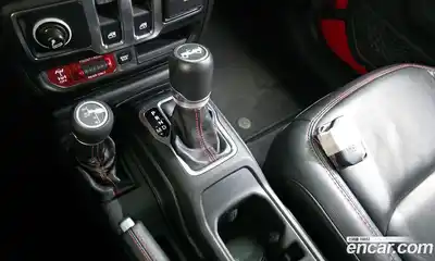 Jeep Wrangler 2020 2.0 гидро в Москве № 169538, миниатюра 9