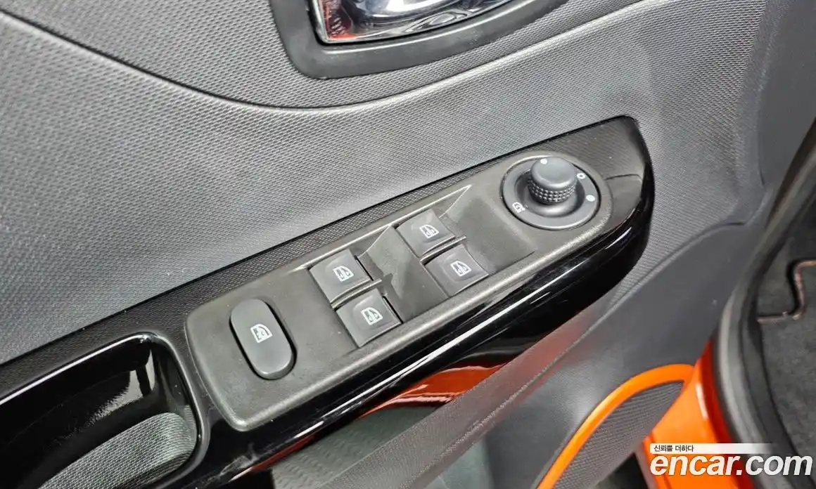 Renault QM3 2014 1.5 гидро в Москве № 184277, фото 18