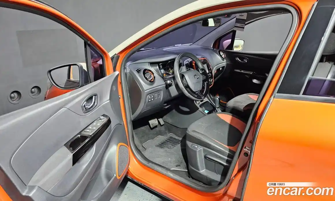 Renault QM3 2014 1.5 гидро в Москве № 184277, фото 10