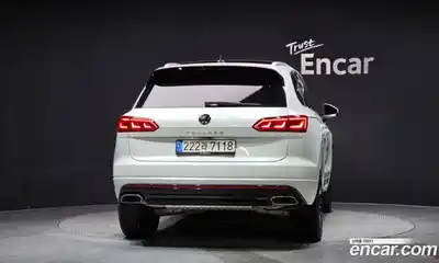 Volkswagen Touareg 2023 3.0 гидро в Москве № 199050, миниатюра 4