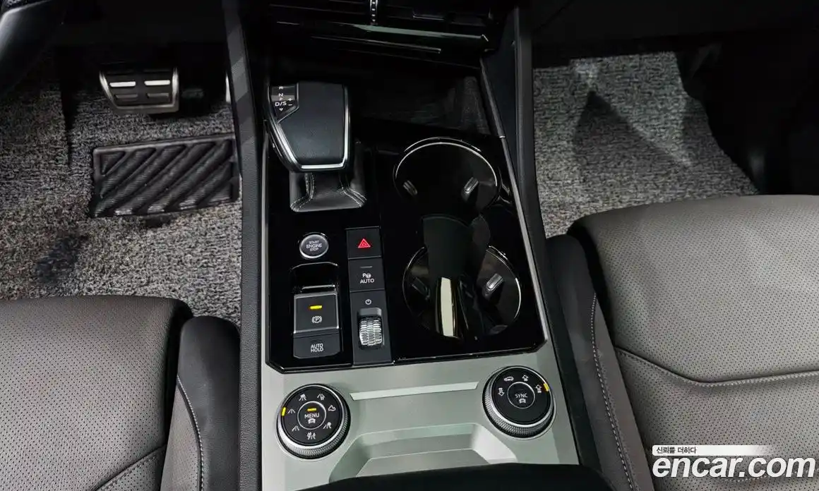 Volkswagen Touareg 2023 3.0 гидро в Москве № 199050, фото 9