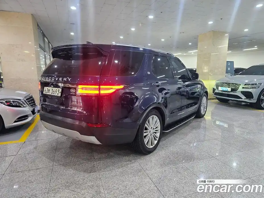 Land Rover Discovery 2017 3.0 гидро в Москве № 213634, фото 4