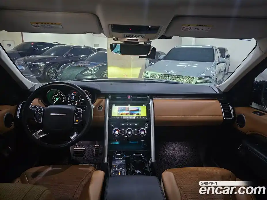 Land Rover Discovery 2017 3.0 гидро в Москве № 213634, фото 8