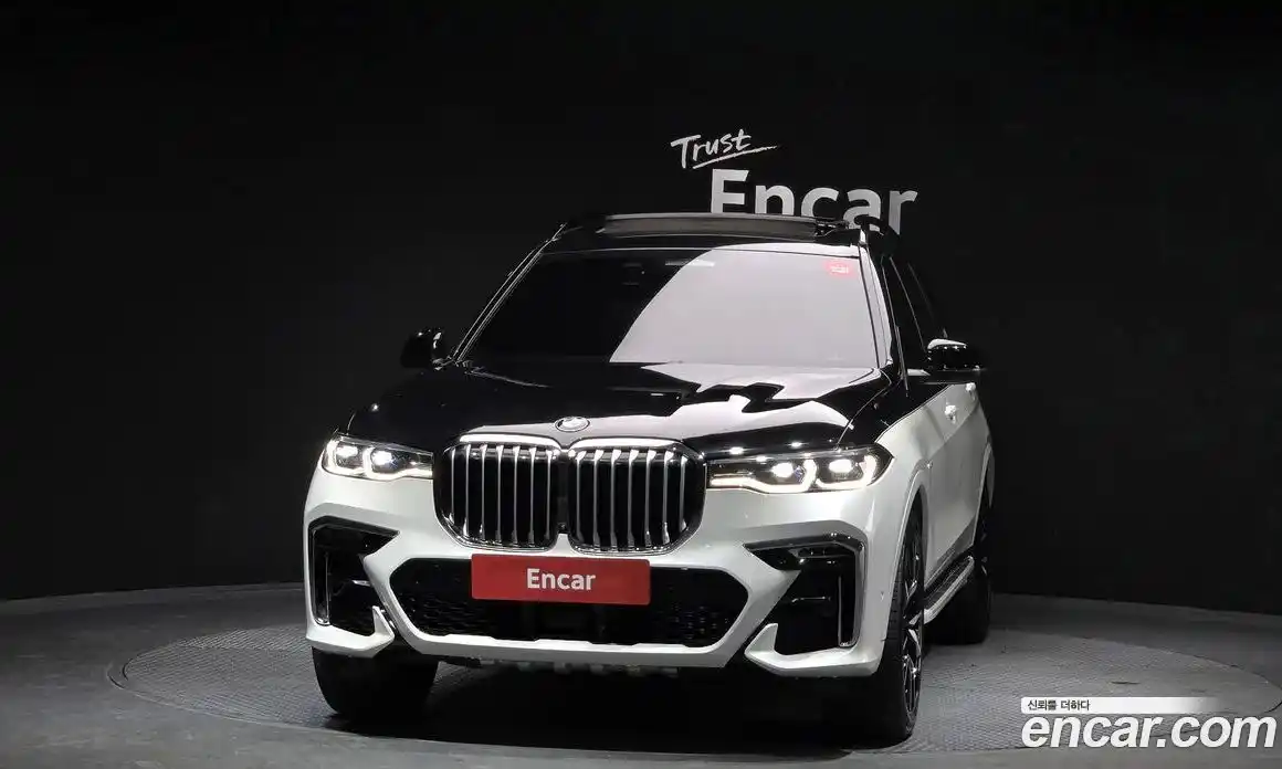 BMW X7 2021 3.0 гидро в Москве № 229227, фото 3