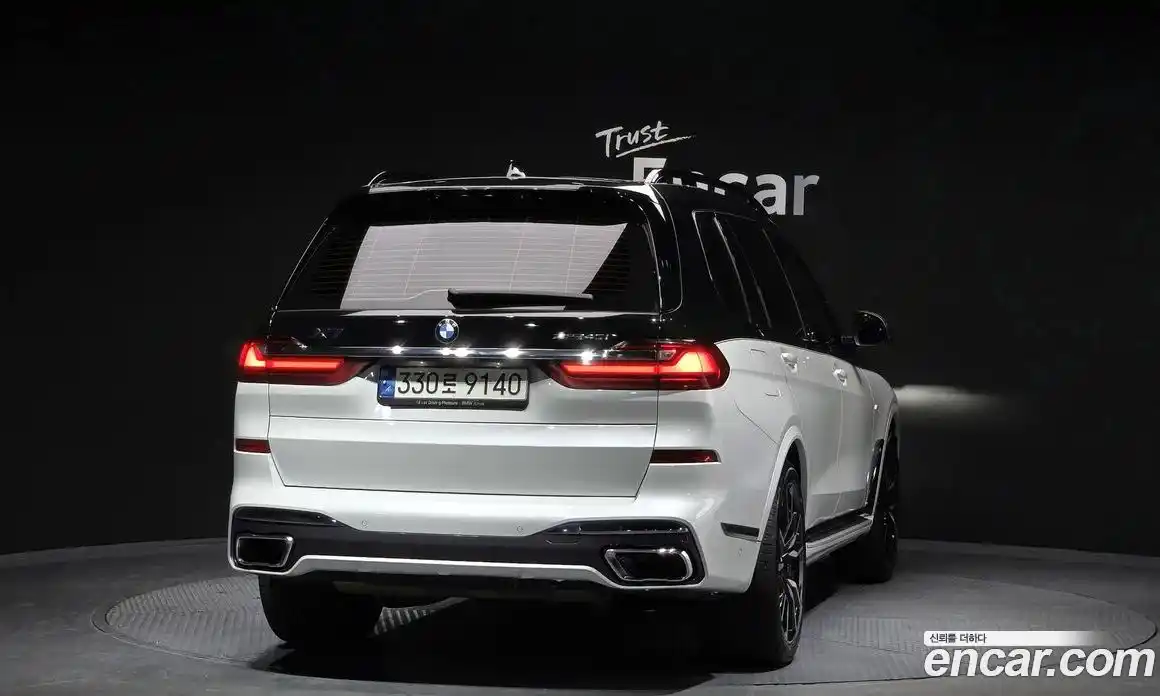 BMW X7 2021 3.0 гидро в Москве № 229227, фото 4