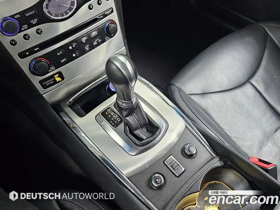Infiniti G 2010 3.7 гидро в Москве № 247043, фото 9