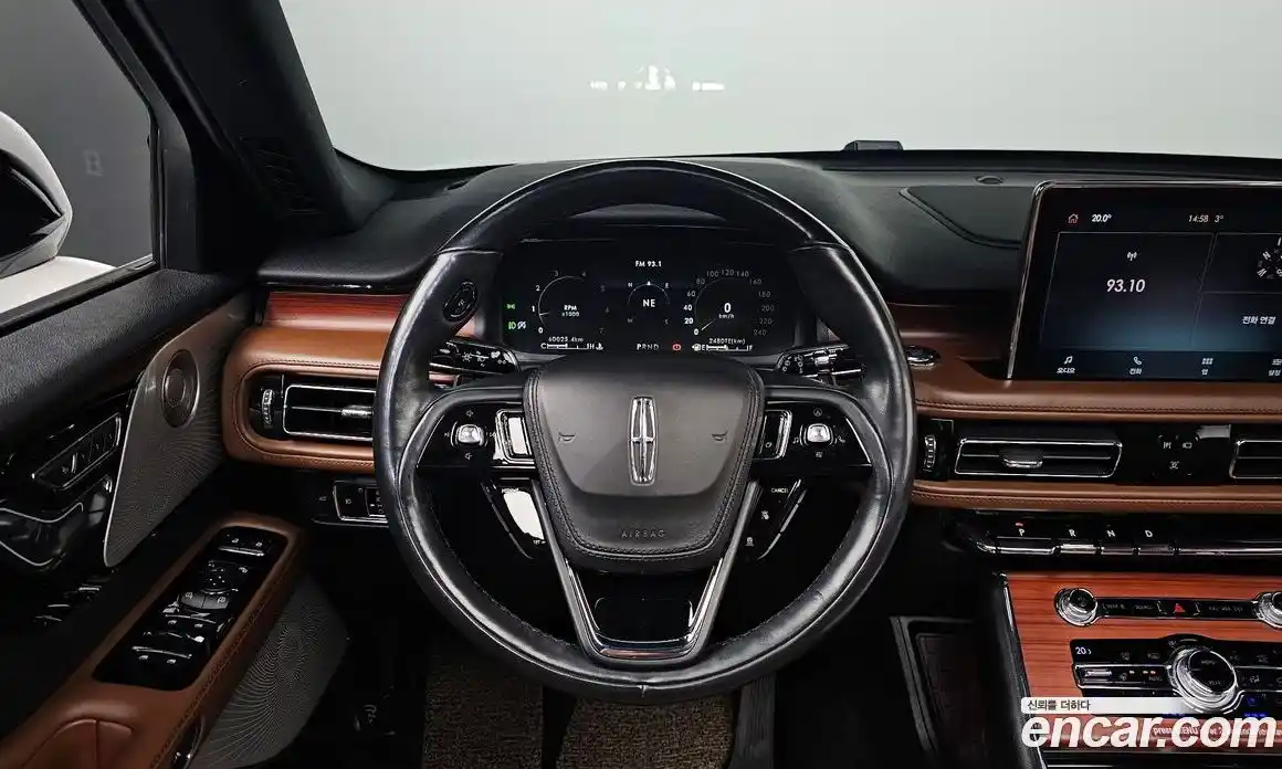 Lincoln Aviator 2020 3.0 гидро в Москве № 304217, фото 14