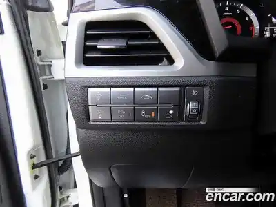 SsangYong Korando 2023 1.5 гидро в Москве, миниатюра 12