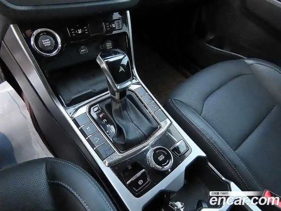 SsangYong Korando 2023 1.5 гидро в Москве, фото 10
