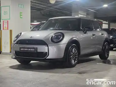Mini Cooper, 2025