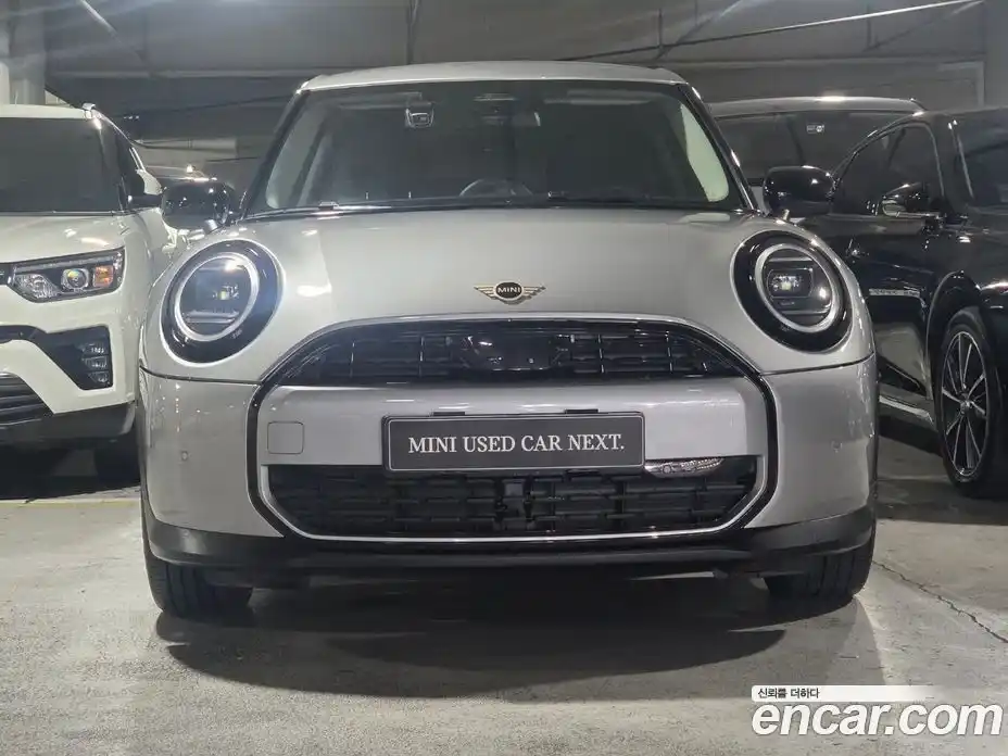 Mini Cooper 2025 2.0 гидро в Москве № 861682, фото 3