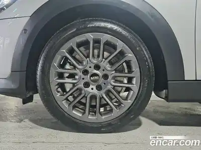 Mini Cooper 2025 2.0 гидро в Москве № 861682, миниатюра 5