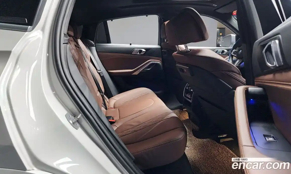 BMW X6 2022 3.0 Автомат в Москве № 1399482, фото 11