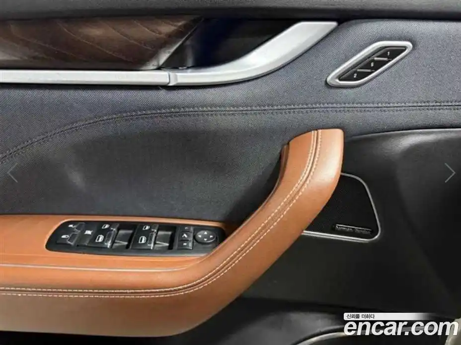 Maserati Levante 2017 3.0 гидро в Москве № 1399595, фото 15