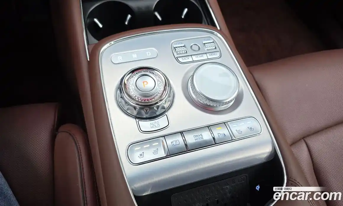 Genesis G90 2023 3.5 гидро в Москве № 1399773, фото 9