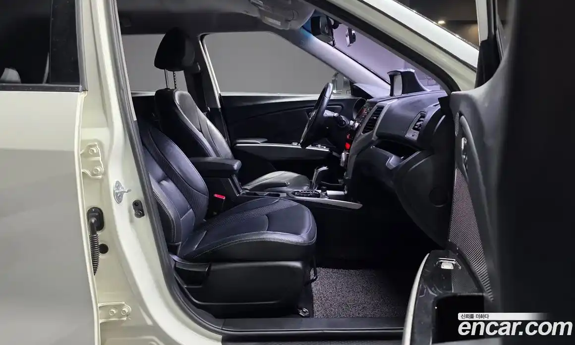 SsangYong TIBOLI 2015 1.6 гидро в Москве № 1400497, фото 11