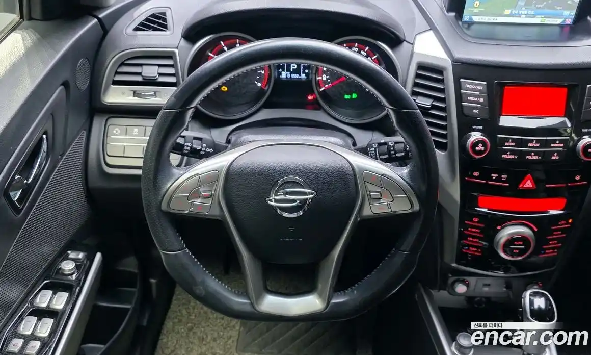 SsangYong TIBOLI 2015 1.6 гидро в Москве № 1400497, фото 13