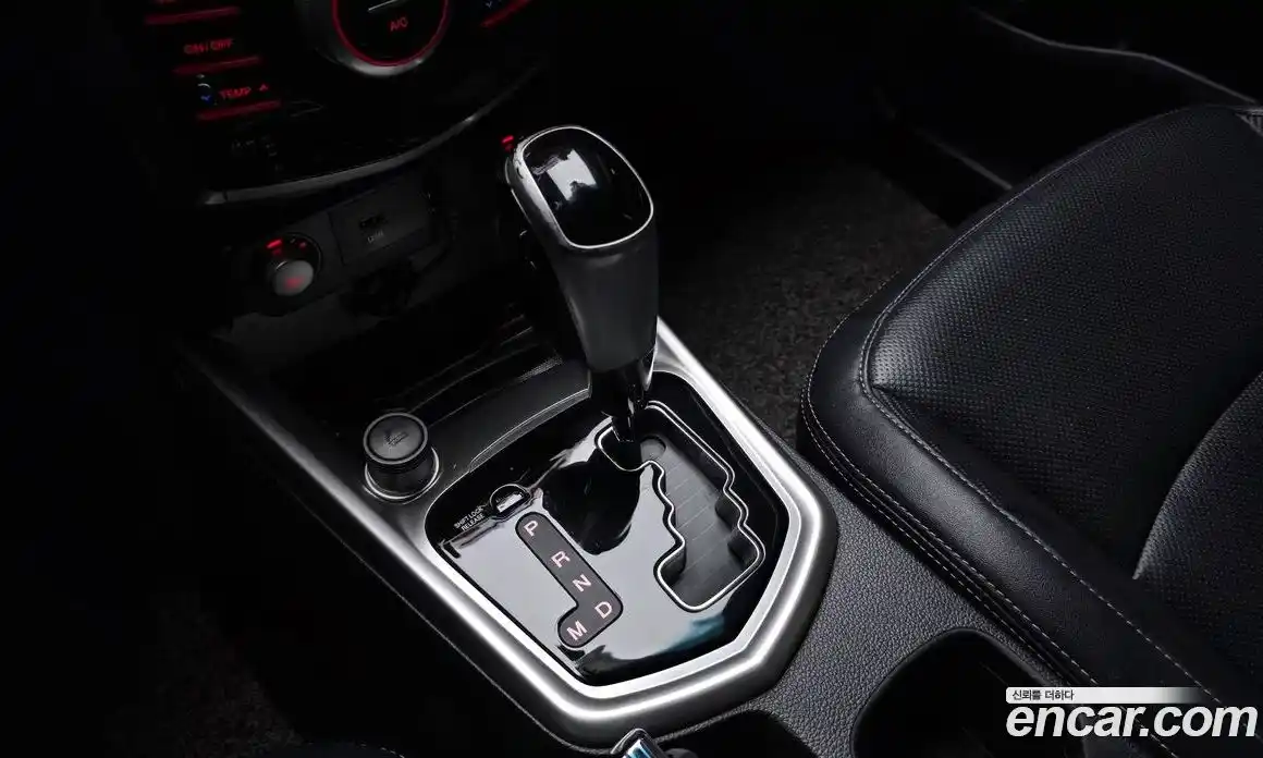 SsangYong TIBOLI 2015 1.6 гидро в Москве № 1400497, фото 9