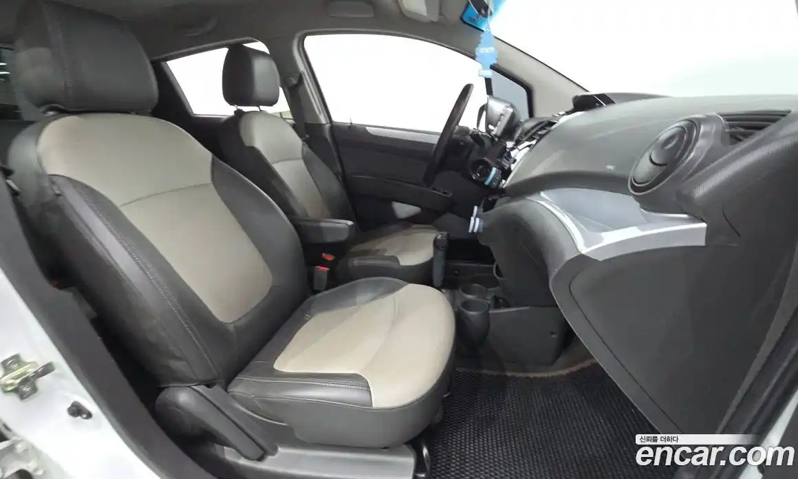 Chevrolet Spark 2012 1.0 гидро в Москве № 1401165, фото 11
