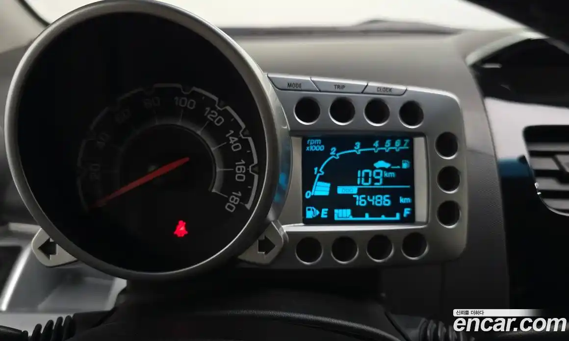 Chevrolet Spark 2012 1.0 гидро в Москве № 1401165, фото 8
