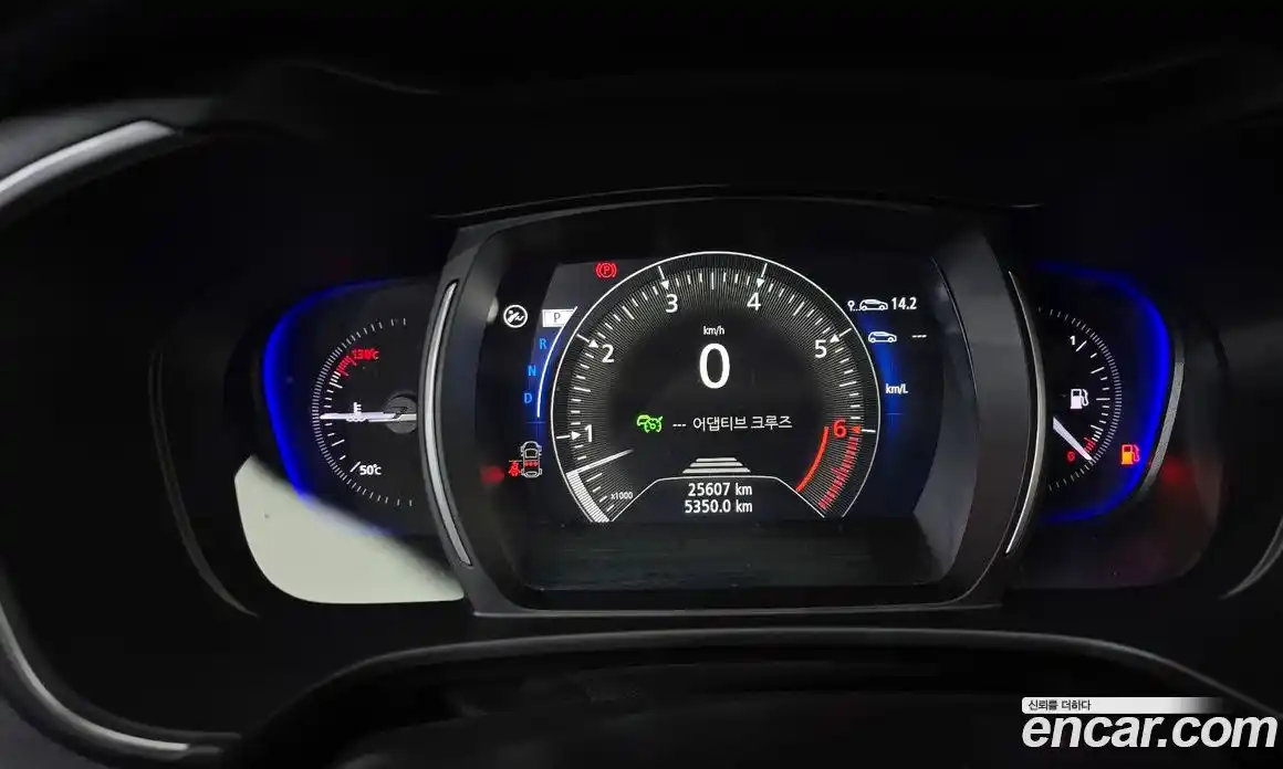 Renault QM6 2024 2.0 гидро в Москве № 1402204, фото 8