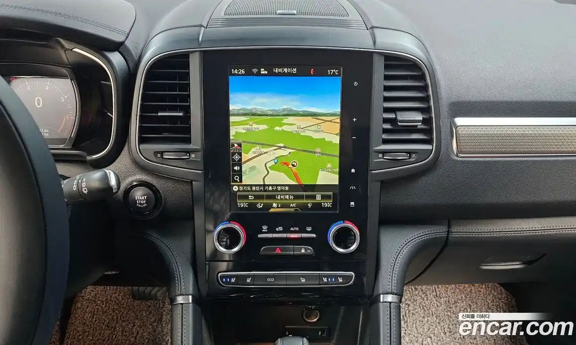 Renault QM6 2019 2.0 гидро в Москве № 1402536, фото 14