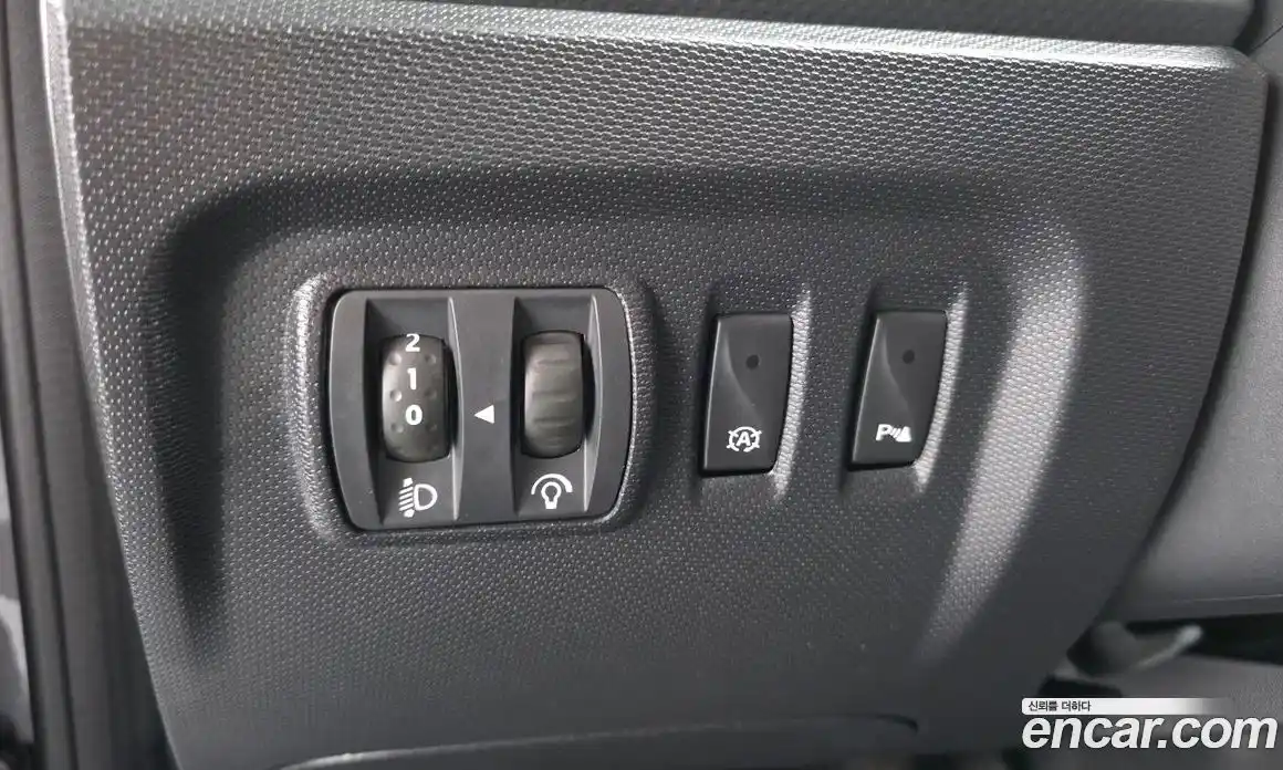 Renault QM3 2016 1.5 гидро в Москве № 1402803, фото 13